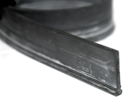 RUBBER - 30/75 CM